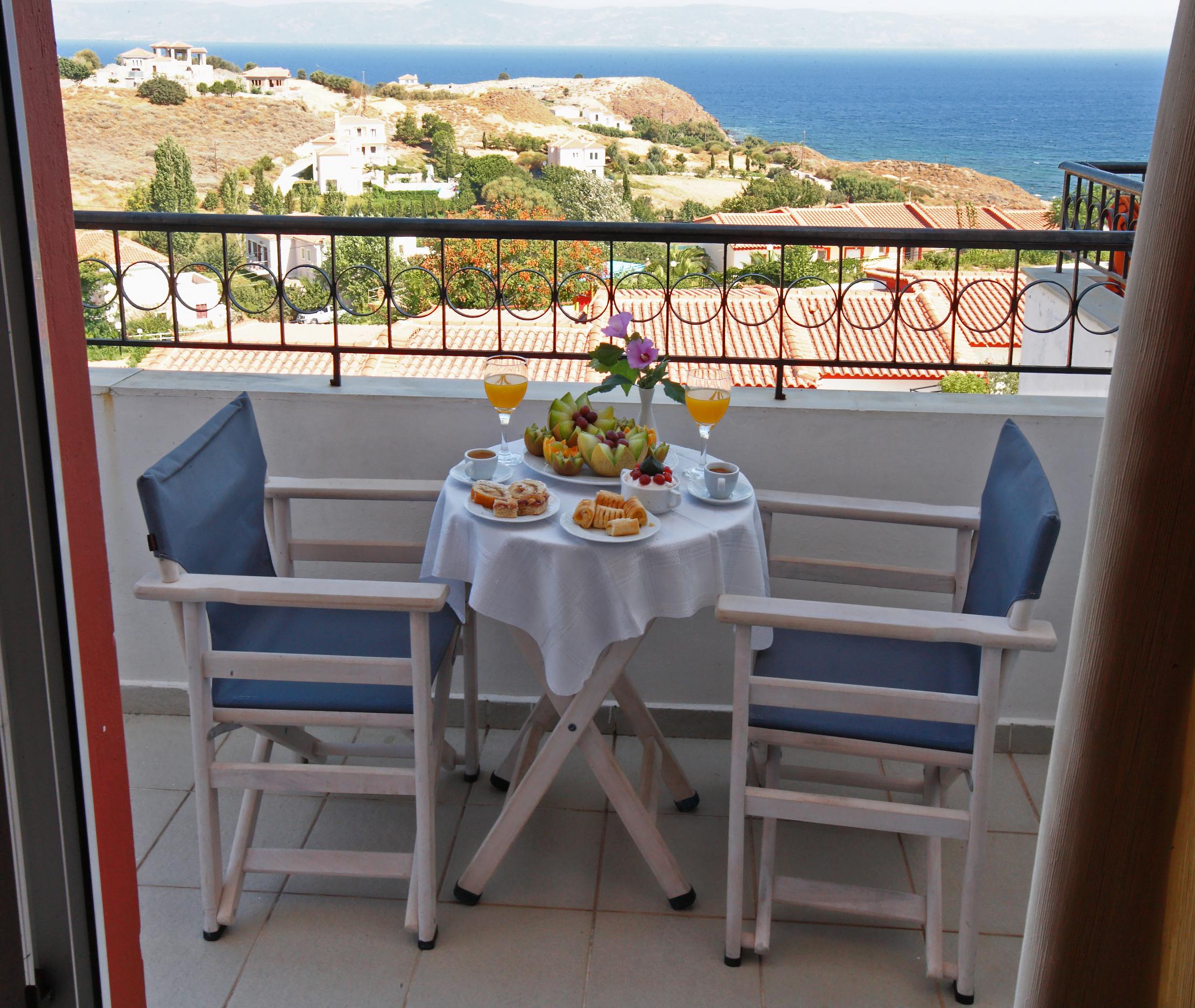 Belvedere Aeolis Hotel 미팀나 외부 사진