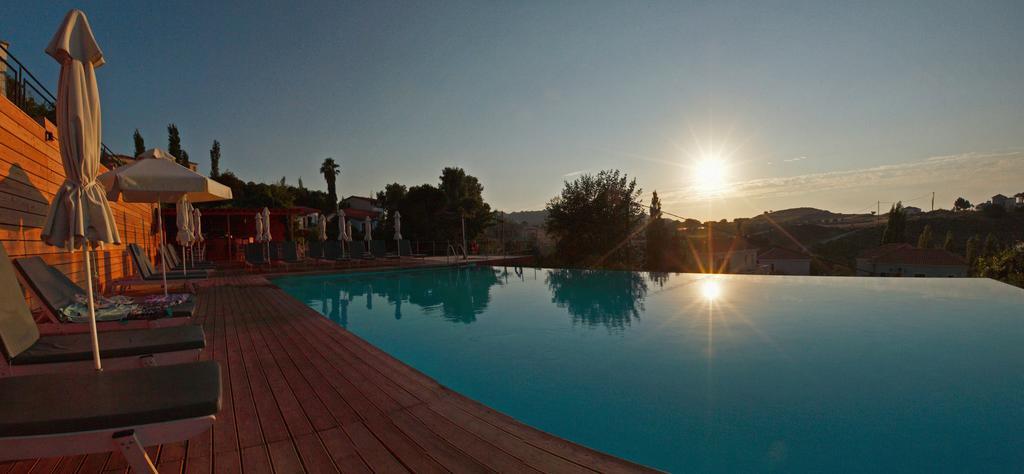 Belvedere Aeolis Hotel 미팀나 외부 사진